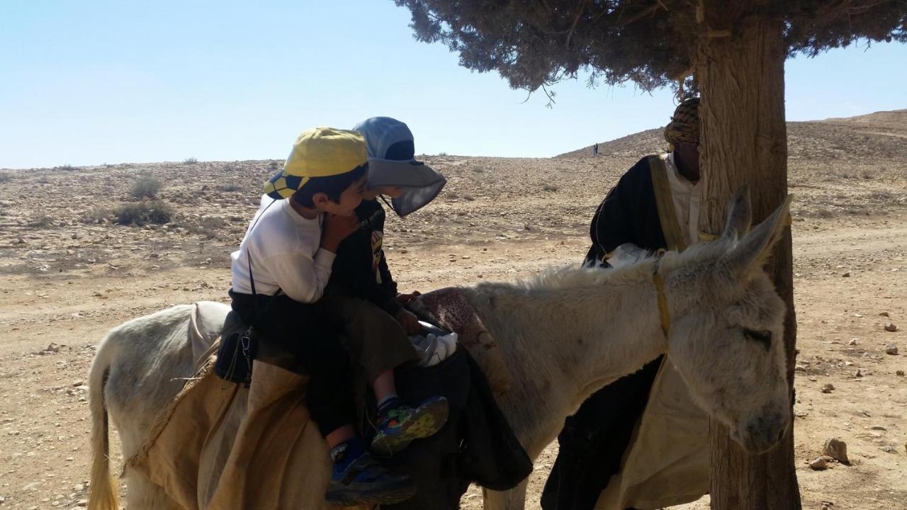 Spice Quarter Inn Mitzpe Ramon Esterno foto